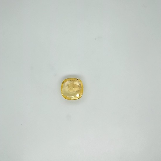 Yellow Sapphire (Pukhraj) 8.96 Ct Good quality